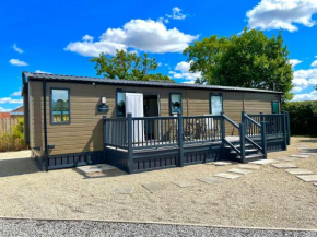 Hollins Stable Lodge at Hollin Barn Lodge Park